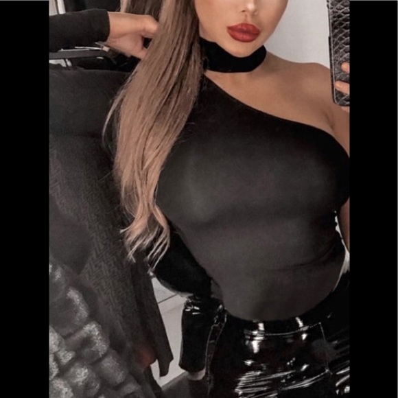 Black Rare Choker W/Button 1 Sleeve Stretchy  Bodysuit/1pc/Teddy/Blouse Sexy Top - Picture 2 of 6